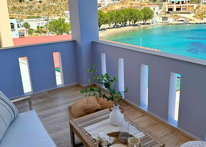 Apartment Seafront Haven *