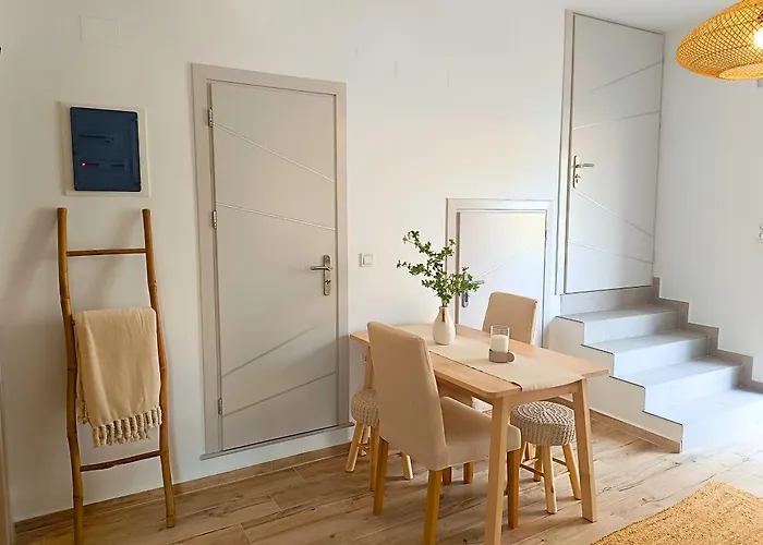 Seafront Haven Apartment