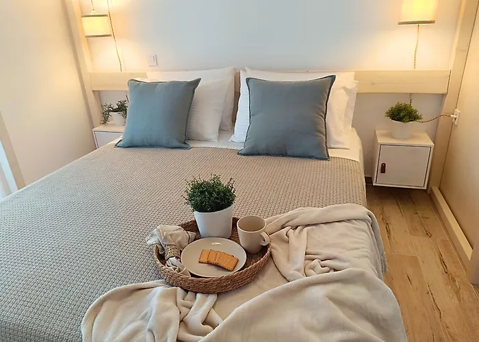 Seafront Haven Apartment