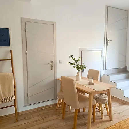 Seafront Haven Appartement