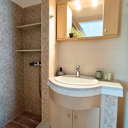 アパート Seafront Haven