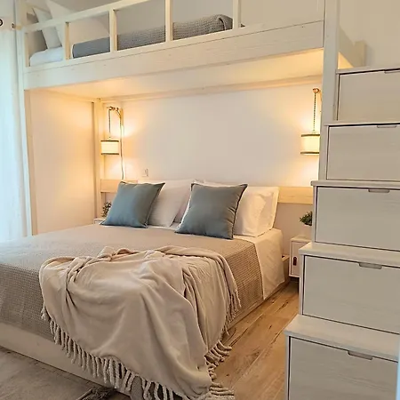 Seafront Haven Apartment *