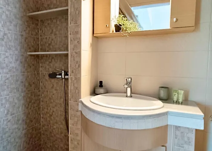 アパート Seafront Haven